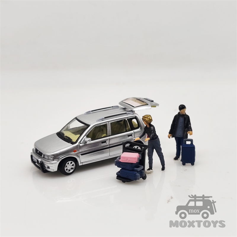 Mô Hình Xe Hơi Mazda 1994 Demio Đỏ / Bạc Tỉ Lệ 1 / 64