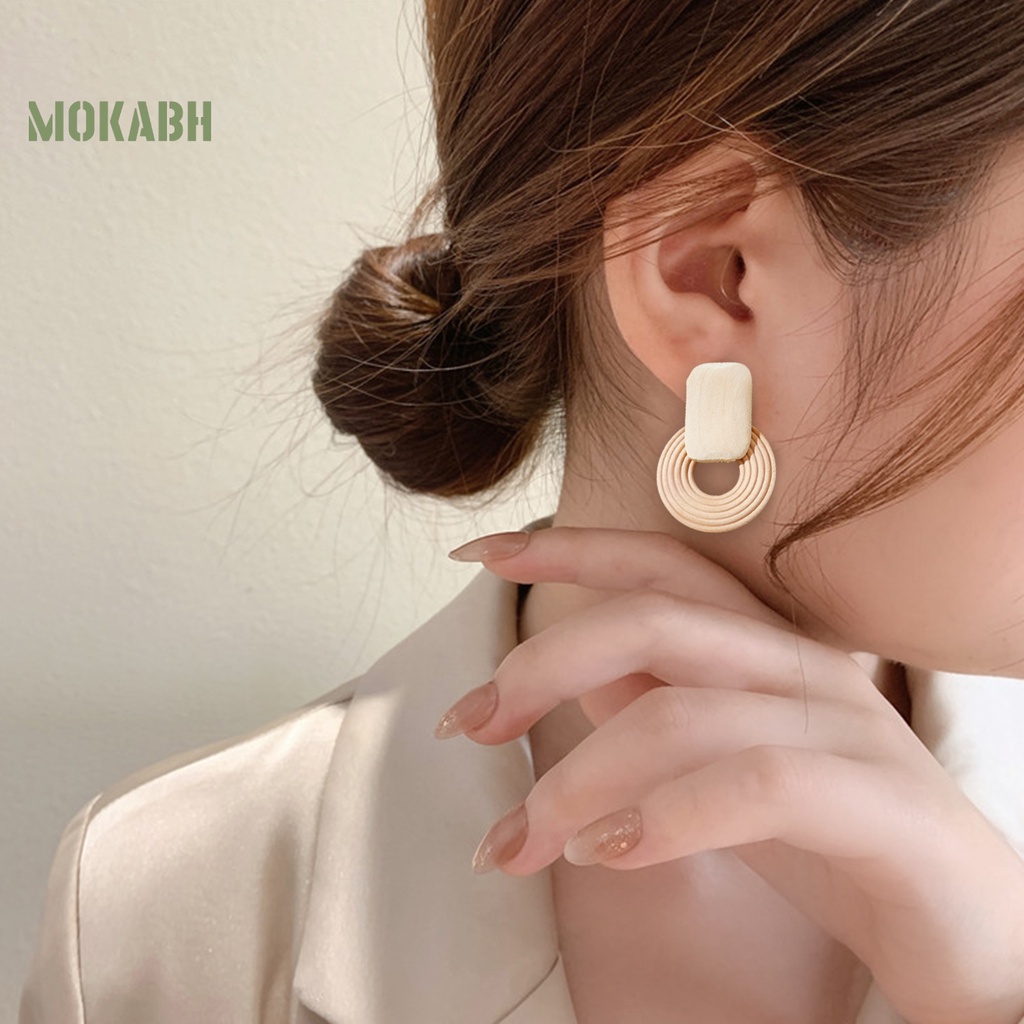 1 Đôi Bông Tai Tròn Rỗng Đính Hạt Thời Trang Nữ