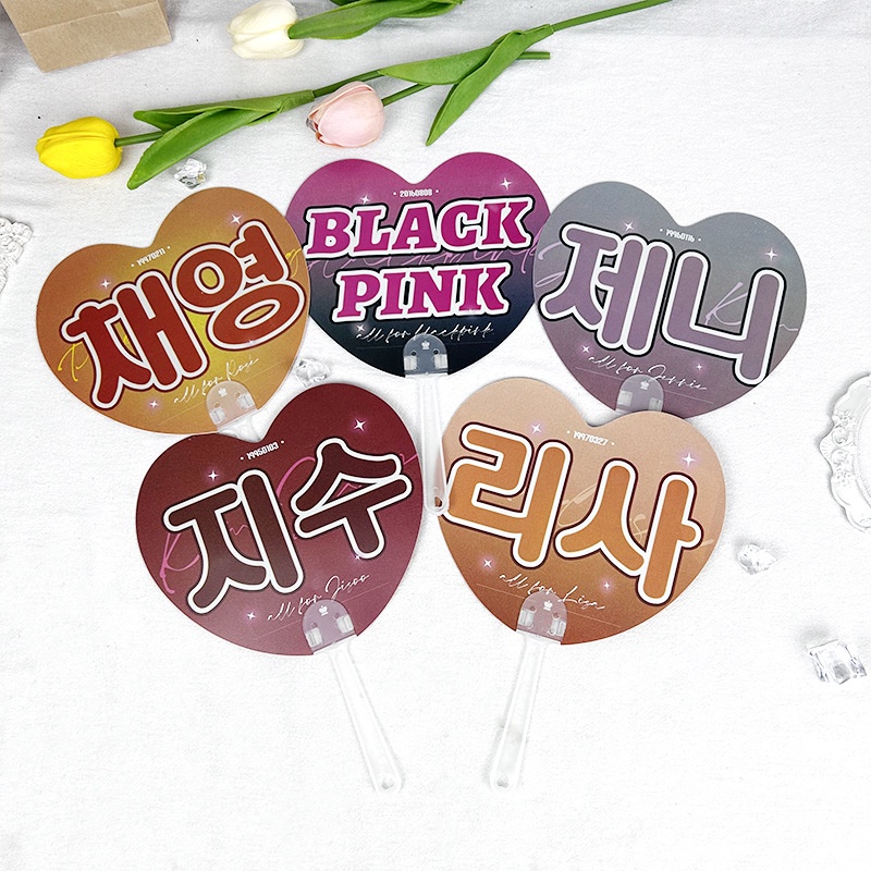 Quạt Cầm Tay Hình Trái Tim Nhóm Nhạc BLACKPINK