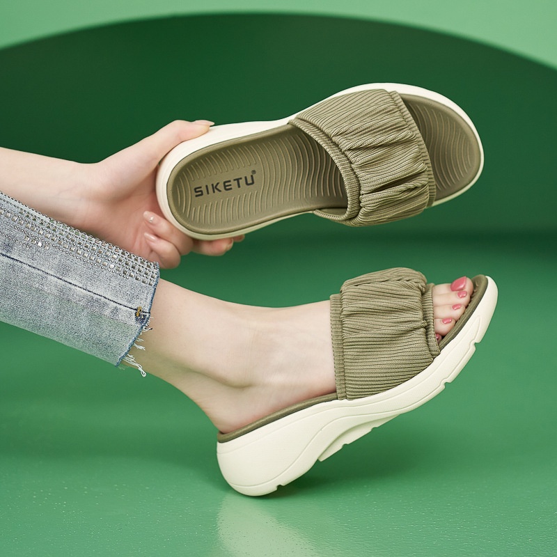 Dép Sandal Thể Thao Đế Dày Chống Trượt Thoải Mái Mới Cho Nữ