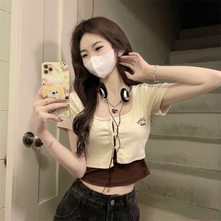 Áo Thun Ngắn Tay Giả Hai Lớp In Họa Tiết Phong Cách Retro Mỹ Cho Nữ