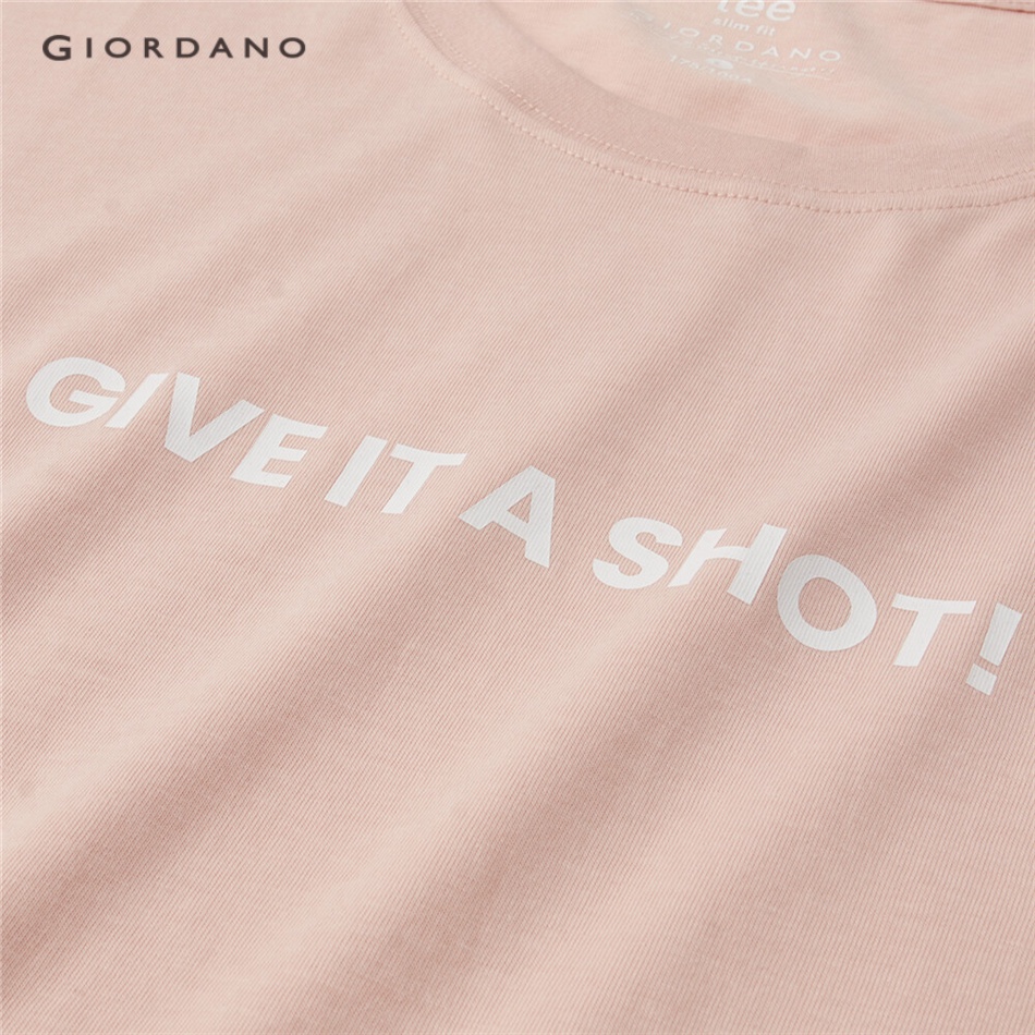Áo thun GIORDANO 01092303 cotton cổ tròn tay ngắn in chữ thời trang dành cho nam