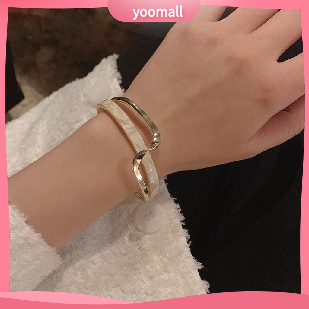 [YM] Vòng Đeo Tay Hở Mạ Điện Sáng Bóng Hai Lớp Dạng Bảng Trắng Có Thể Điều Chỉnh Mặc Hàng Ngày