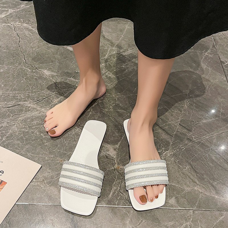 Dép Sandal Đế Bằng Mũi Vuông Đính Đá Phong Cách Thời Trang Hàn Quốc Có size Lớn 35-42 Dành Cho Nữ