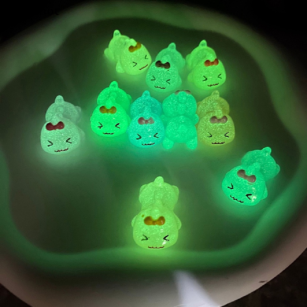 Bộ 2 Đồ trang trí Khủng Long Bằng Nhựa Phát Quang Dễ Thương Trang Trí Tiểu Cảnh