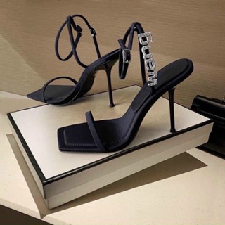 Sandal cao gót chữ wang gót nhọn 9 phân mã QM11