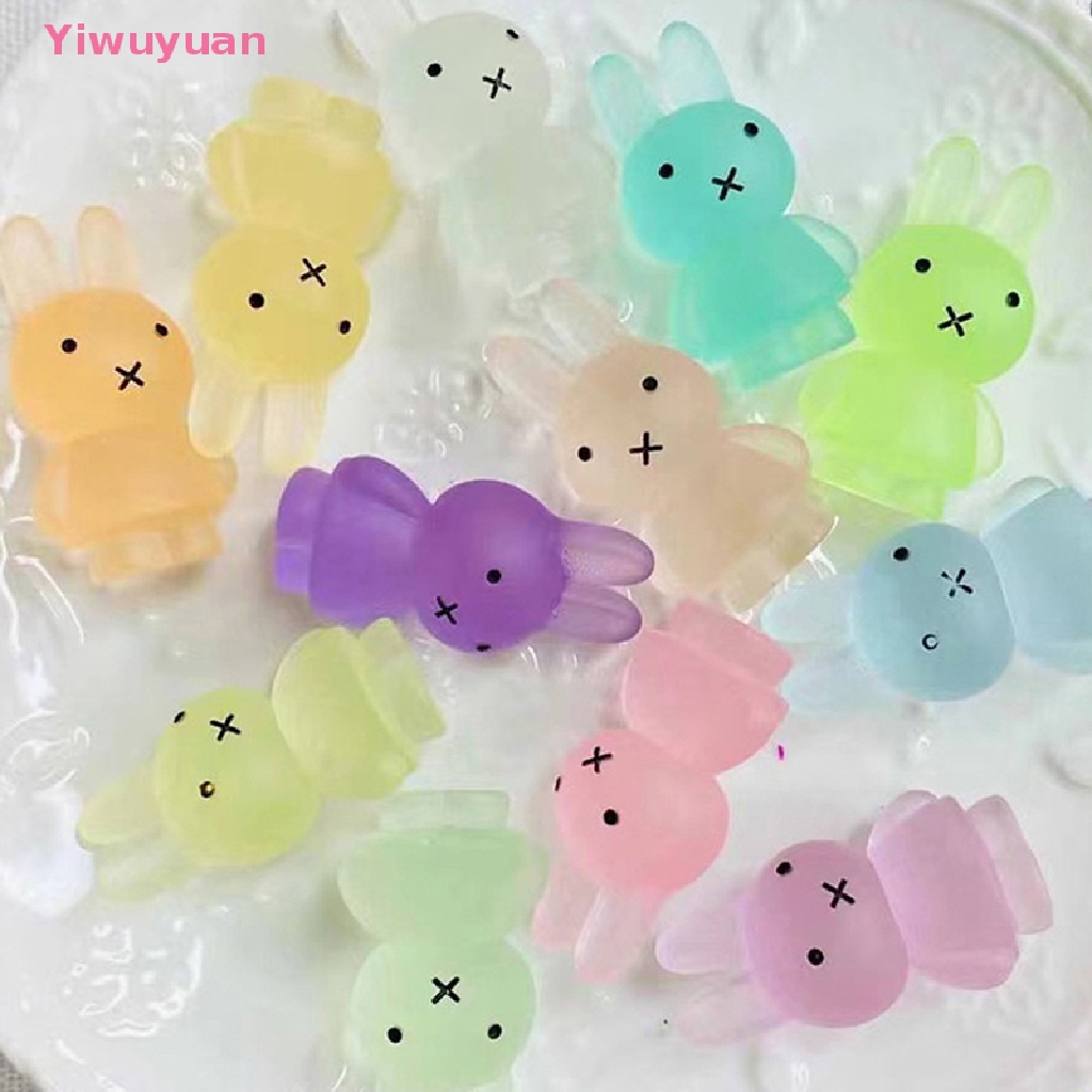 < Yiwuyuan > Phụ Kiện Móc Chìa Khóa Ba Chiều Bằng Nhựa resin Hình Thỏ Dạ Quang Dễ Thương DIY Mới