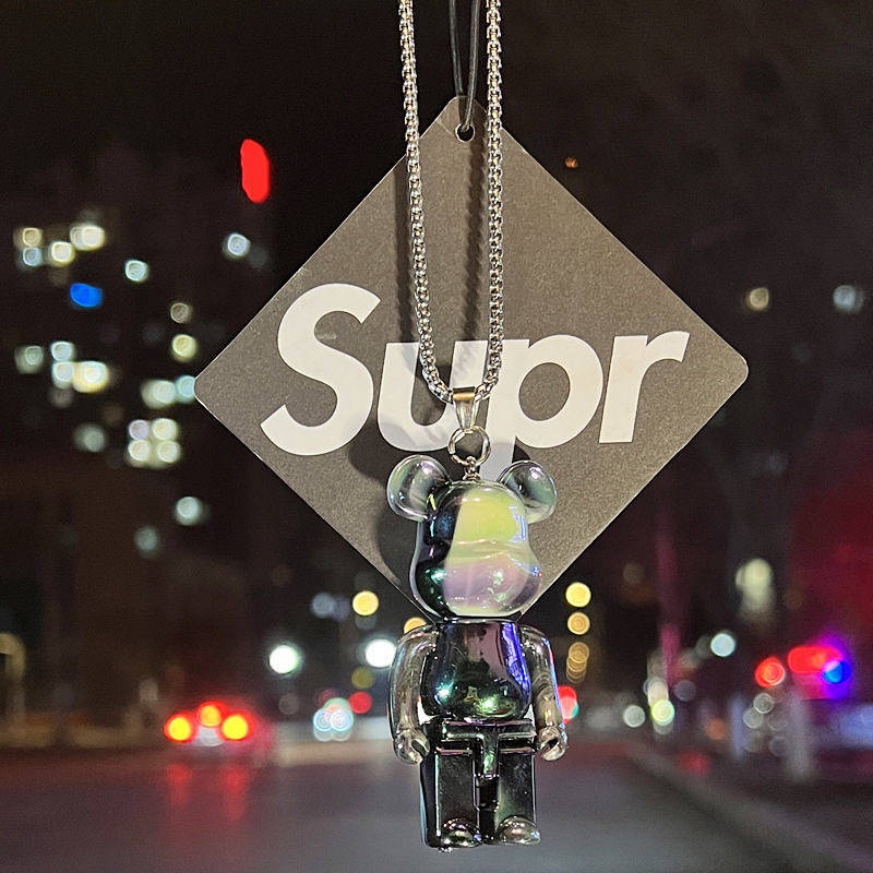 2023 New Cute Violent Bear Automobile Hanging Ornament Car Interior Rearview Mirror Pendant Trending Cartoon Special Decoration Pendant 9wBA