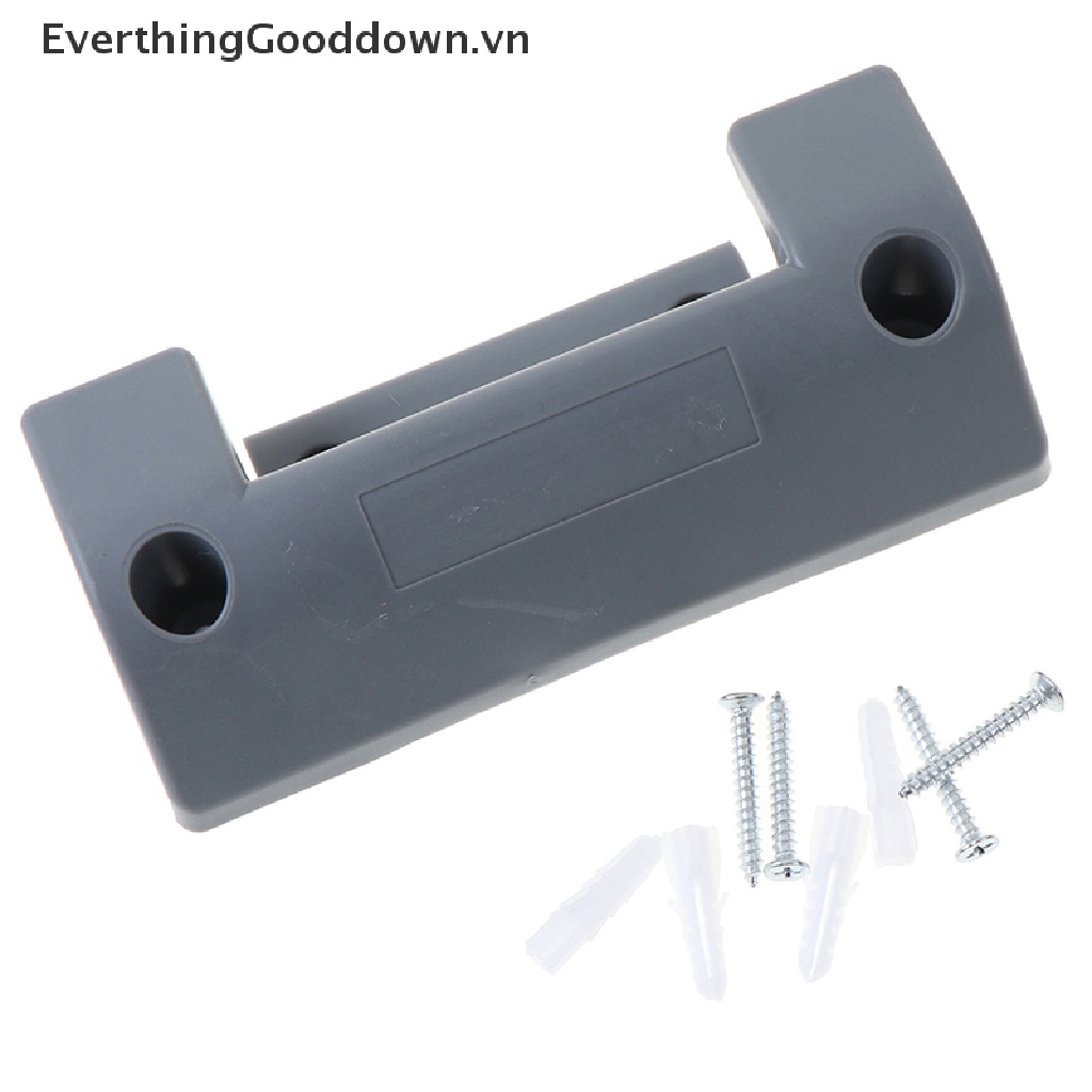 Giá Đỡ Ống Nước Gắn Tường Tiện Dụng Cho Sân Vườn