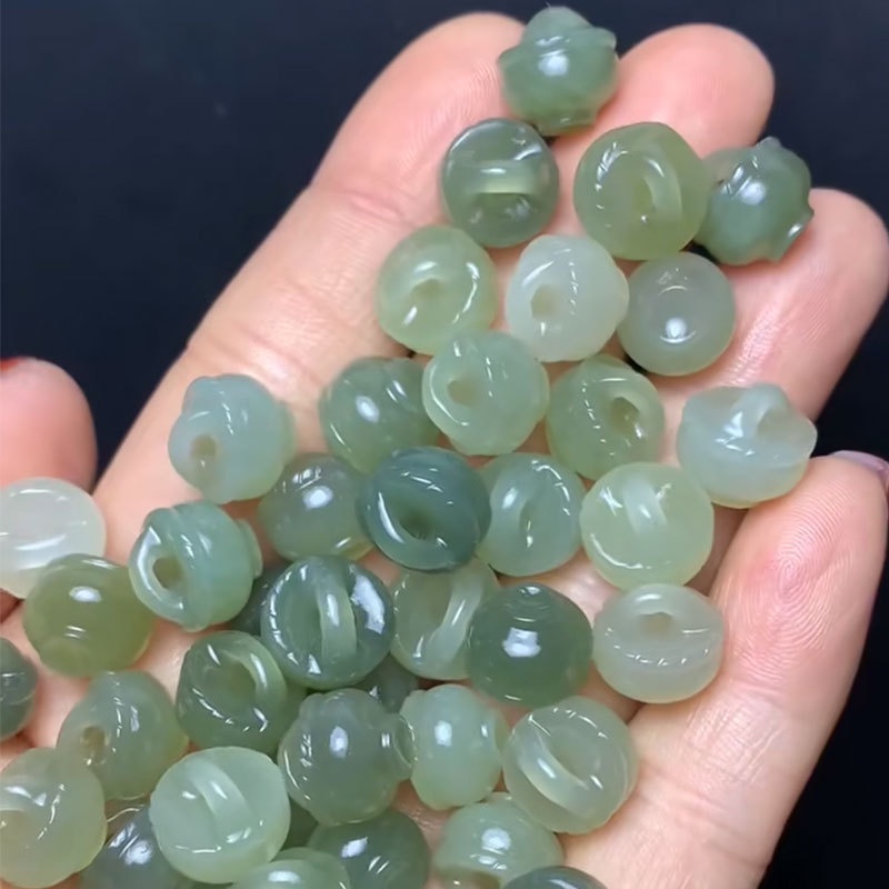 Mặt Dây Chuyền Hình Giỏ Hoa Nhỏ Tự Nhiên Hetian Shiqinghai