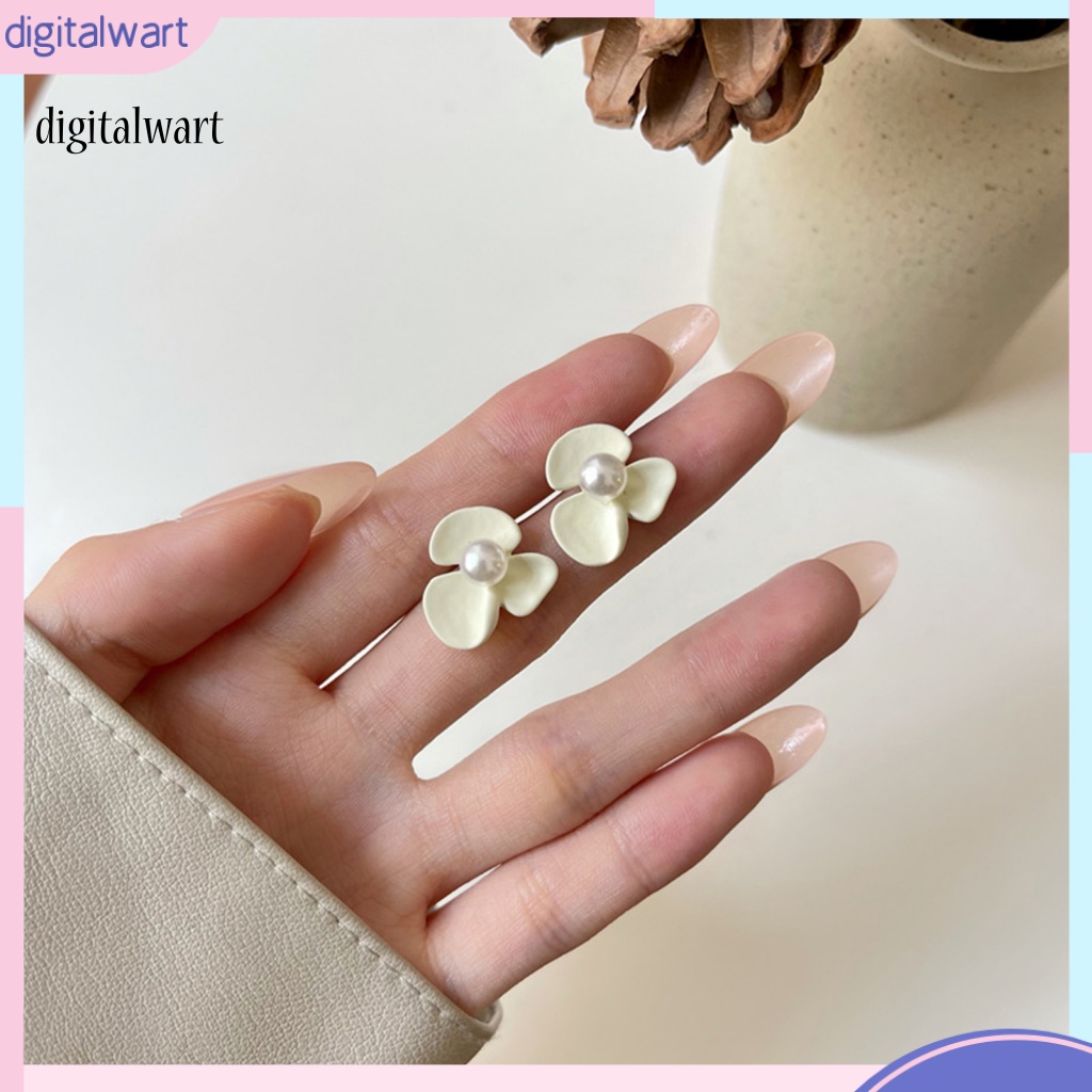 Kỹ Thuật Số| 1 Đôi Bông Tai Hình Hoa Đính Ngọc Trai Giả Màu Sáng Phong Cách Vintage Dành Cho Nữ