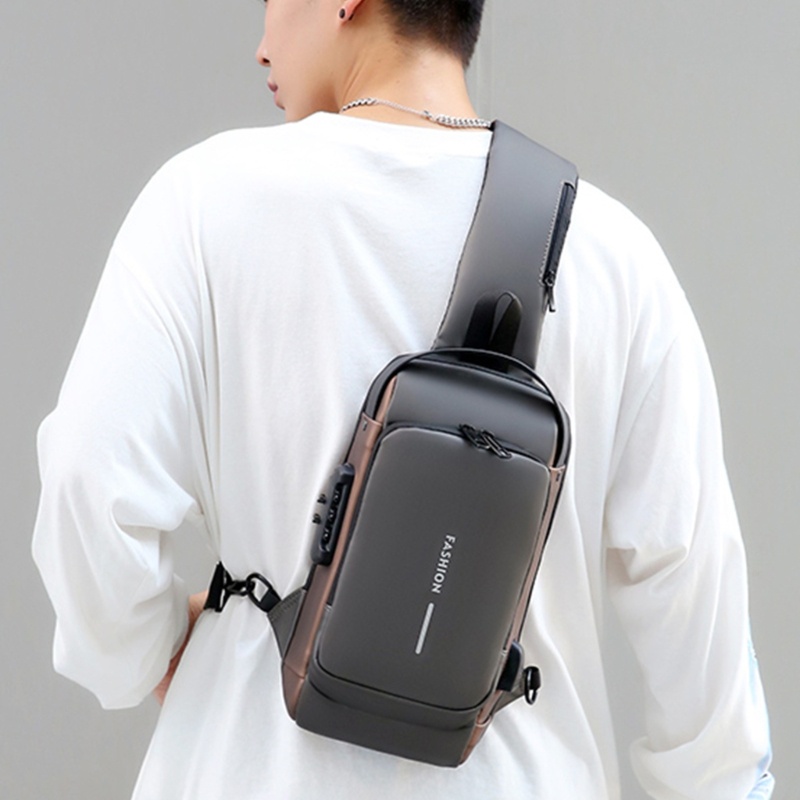 Túi Đeo Chéo Vai Có Cổng Sạc USB Thời Trang Dành Cho Nam