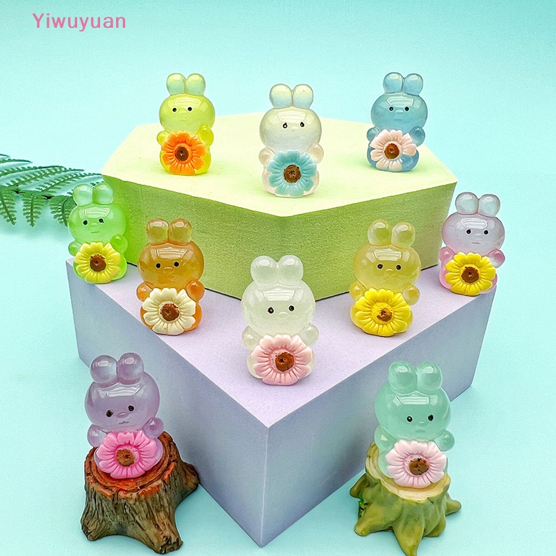 Bộ 2 Thỏ Nhựa Phát Quang Đáng Yêu Trang Trí Mới