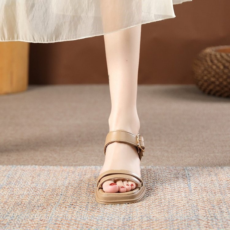 Giày Sandal Mùa Hè Đế Xuồng Dày Dặn Có Dây Hợp Thời Trang 2023 Cho Nữ