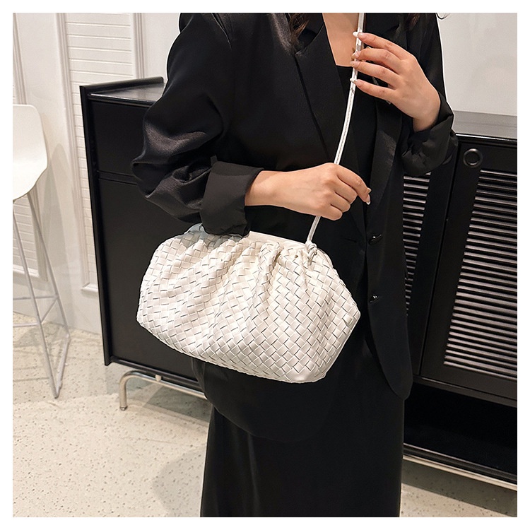 Túi Đeo Chéo Vai Hình Đám Mây Đan Màu Trơn Thời Trang 2023 Dành Cho Nữ