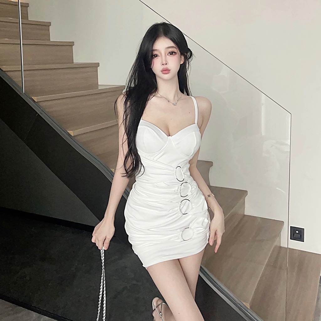 Đầm Hai Dây Thiết Kế Vòng Thép Phong Cách Âu Mỹ Gợi Cảm Thời Trang Mới