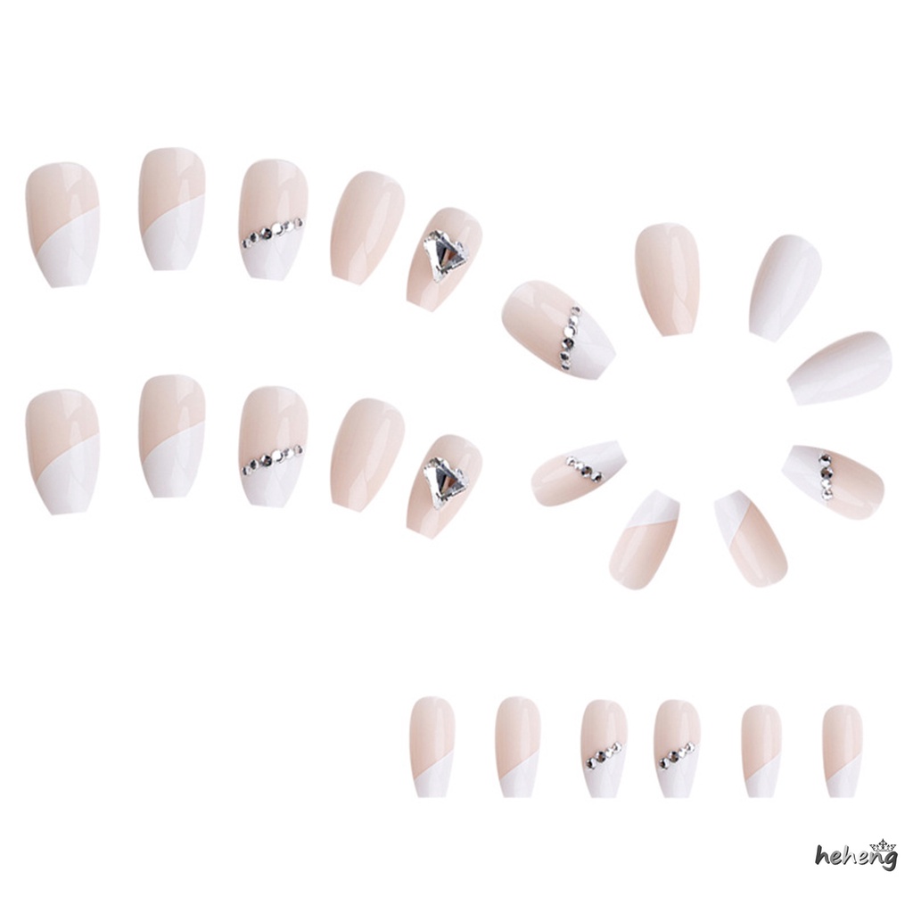 Móng Tay Giả Múa Ba Lê Trong Suốt Dạng Nhấn Trang Nhã Và Thanh Lịch