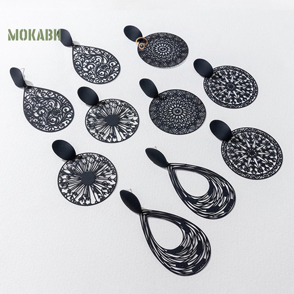 1 Đôi Bông Tai Rỗng Màu Đen Nhám Phong Cách Retro