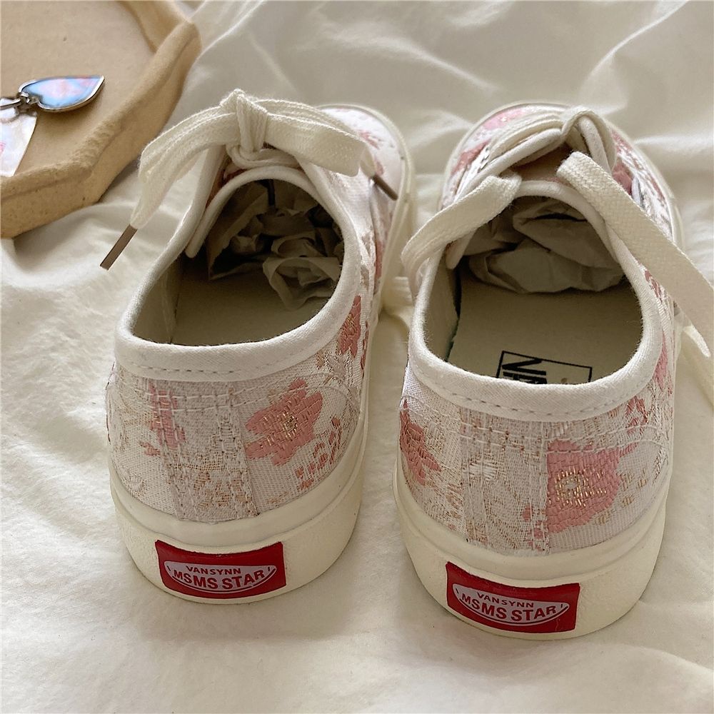 Giày Canvas Mùa Hè Thoáng Khí Thêu Hoa Phong Cách Hàn Quốc Thiết Kế Mới Dễ Phối Đồ Cho Nữ