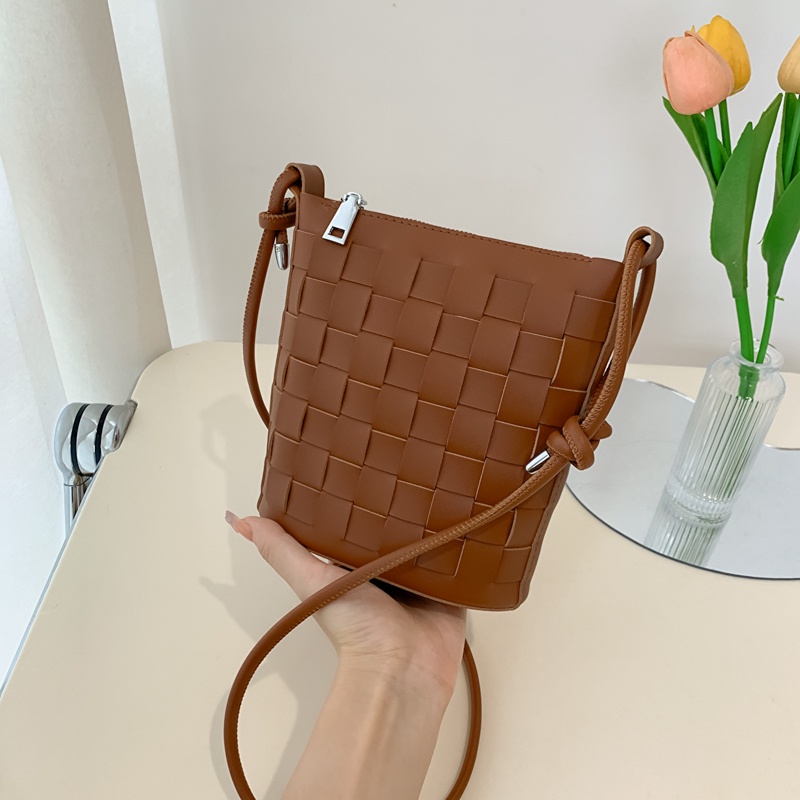 Ielgy Túi Bucket Dệt Thiết Kế Thời Trang Phổ Biến Cho Nữ