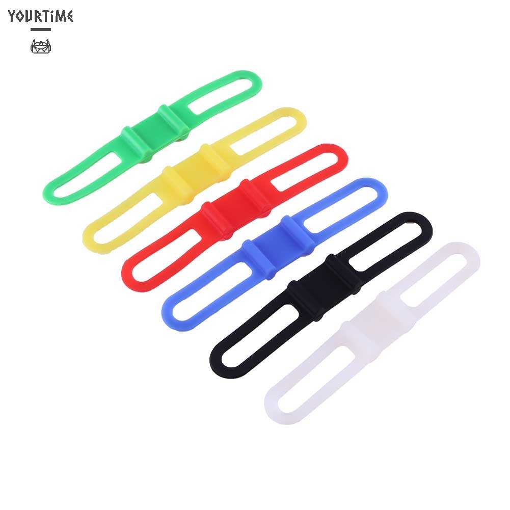 Giá Đỡ Đèn Pin Gắn Tay Lái Xe Đạp Tiện Lợi