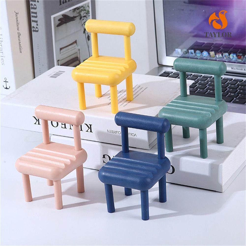 Giá Đỡ Điện Thoại TAYLOR1 Để Bàn Tiện Dụng