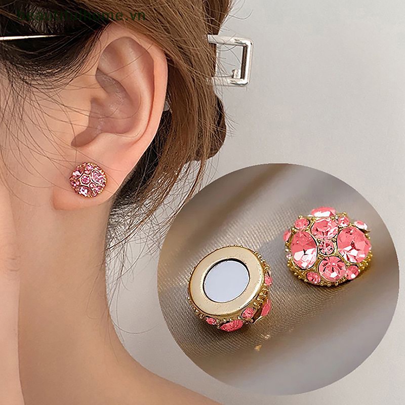 1 / 1 Cặp Bông Tai Nam Châm Đính Đá Zircon Màu Hồng Thiết Kế Thanh Lịch Sáng Tạo Cho Nữ