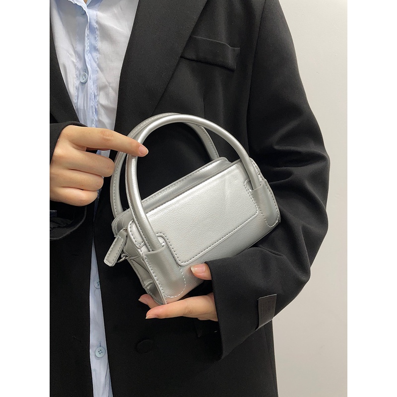 Túi Đeo Chéo Hình Vuông Nhỏ Màu Bạc Đơn Giản Thời Trang Cho Nữ
