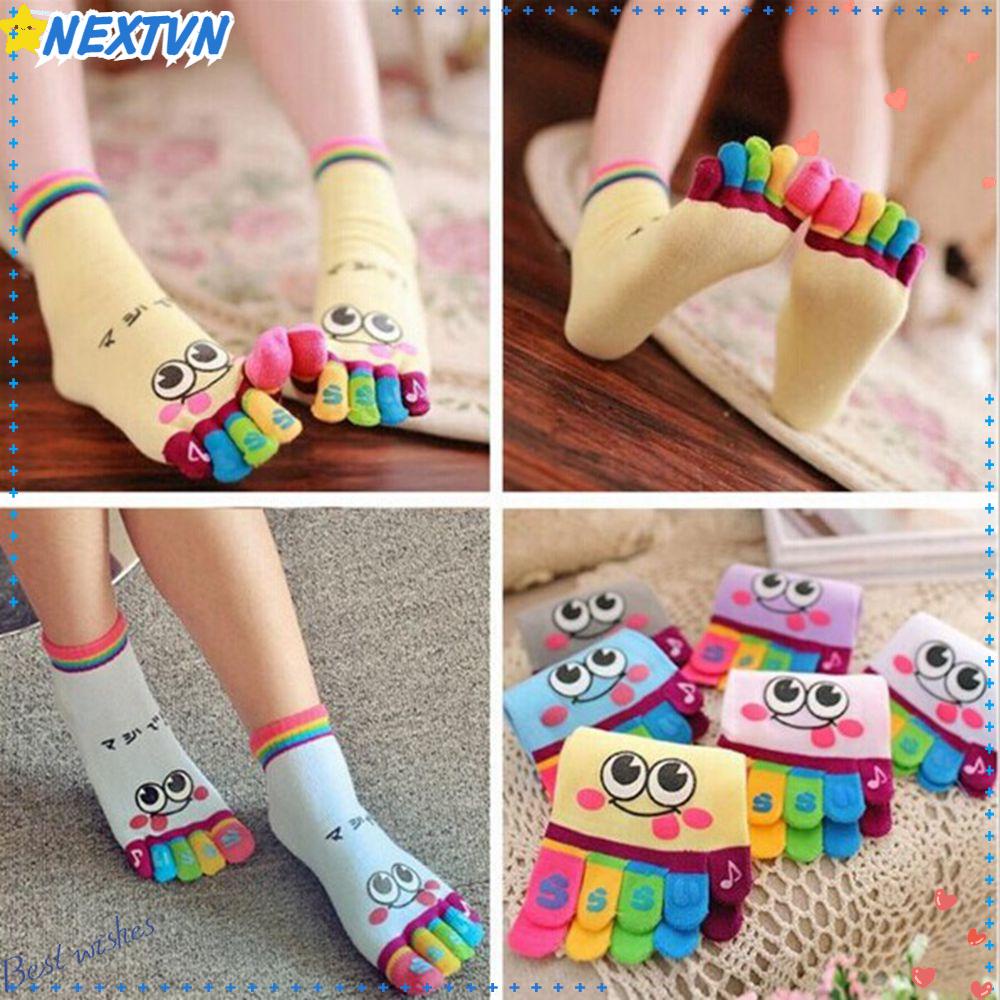 Vớ Xỏ Ngón Họa Tiết Mặt Cười Hoạt Hình Màu Sắc Ngẫu Nhiên Cho Nữ