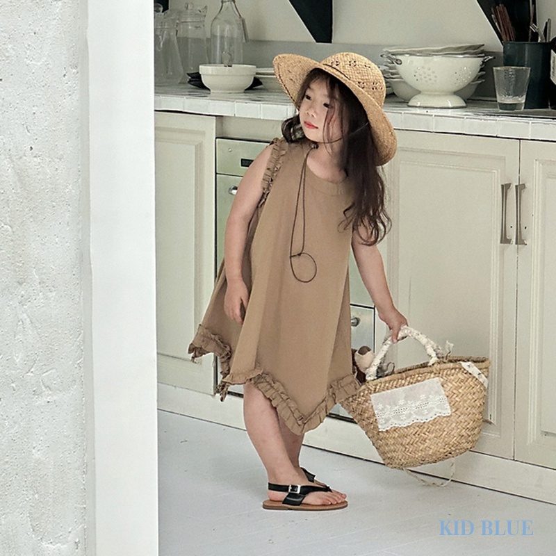 Đầm Sát Nách Cổ Tròn Màu Sắc Thanh Lịch