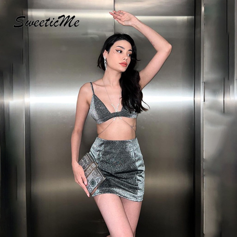 Bộ Áo Cổ Chữ V Khoét Sâu Màu Trơn Phối Chân Váy Ngắn Ôm Dáng Thời Trang 2023 Cho Nữ