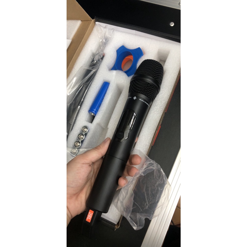 Micro Karaoke Không Dây JBL PRX 2200: Thiết Kế Sang Trọng, Độ Nhạy Cao, Bắt Sóng Xa, Ch