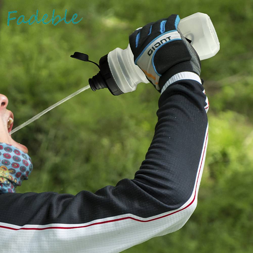 Bình Nước Thể Thao 650ML Kèm Giá Đỡ Tiện Lợi