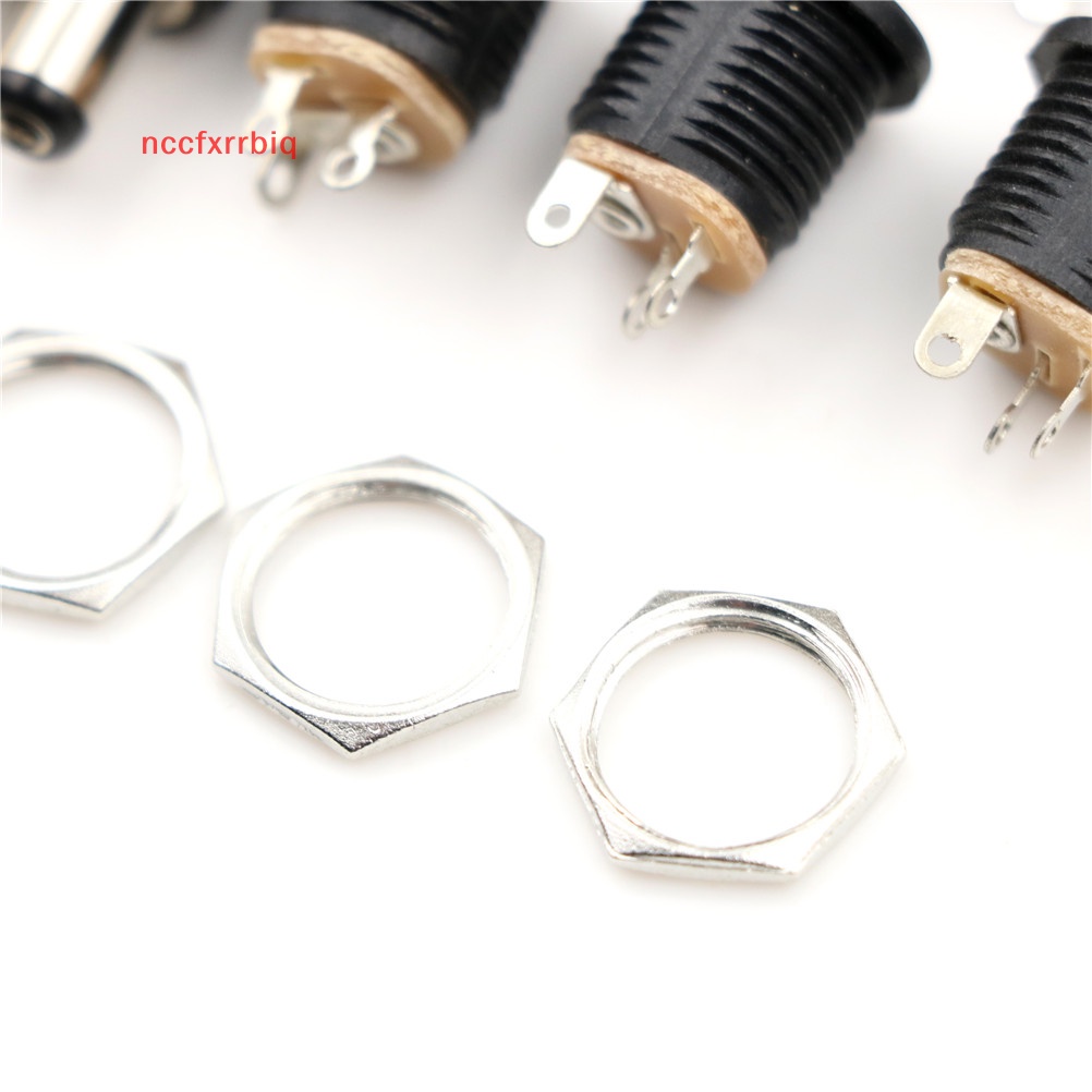 10 cái đầu nối phích cắm điện một chiều nam 5.5mm x 2.1mm Vít ổ cắm Bảng điều khiển nữ mới