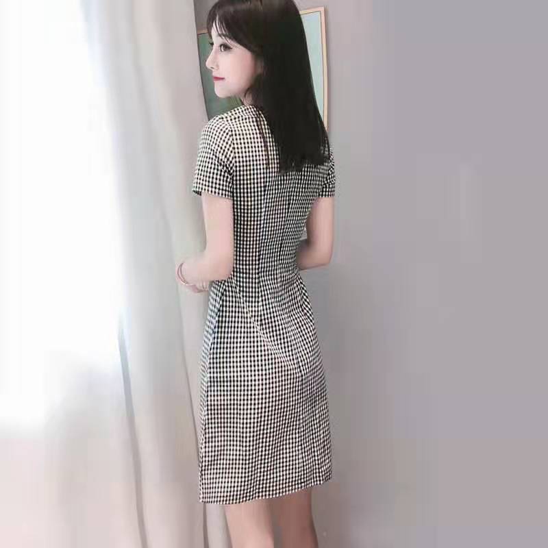 Đầm Ngắn Tay Cổ Chữ V Họa Tiết Ca Rô Thời Trang Dành Cho Nữ