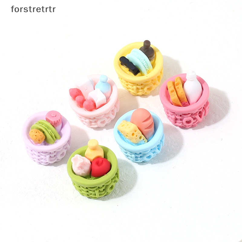 Giỏ Bánh Mì Đồ Chơi Cho Nhà Búp Bê