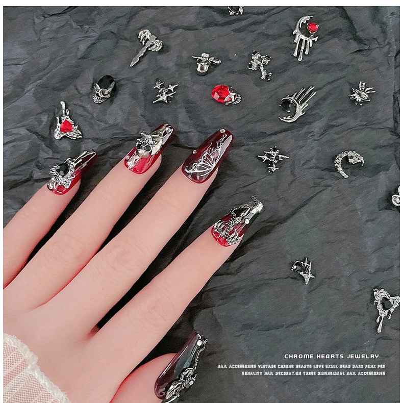 Vintage dark wind crow heart nail ornament metal cross love personality skeleton nail alloy diamond phụ kiện