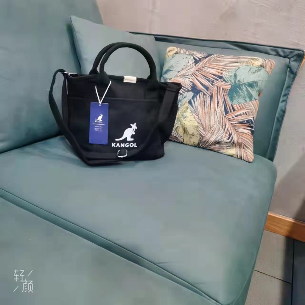 4926kangol túi tote cỡ trung tùy chỉnh túi đeo chéo nữ màu đen túi đeo chéo vai m