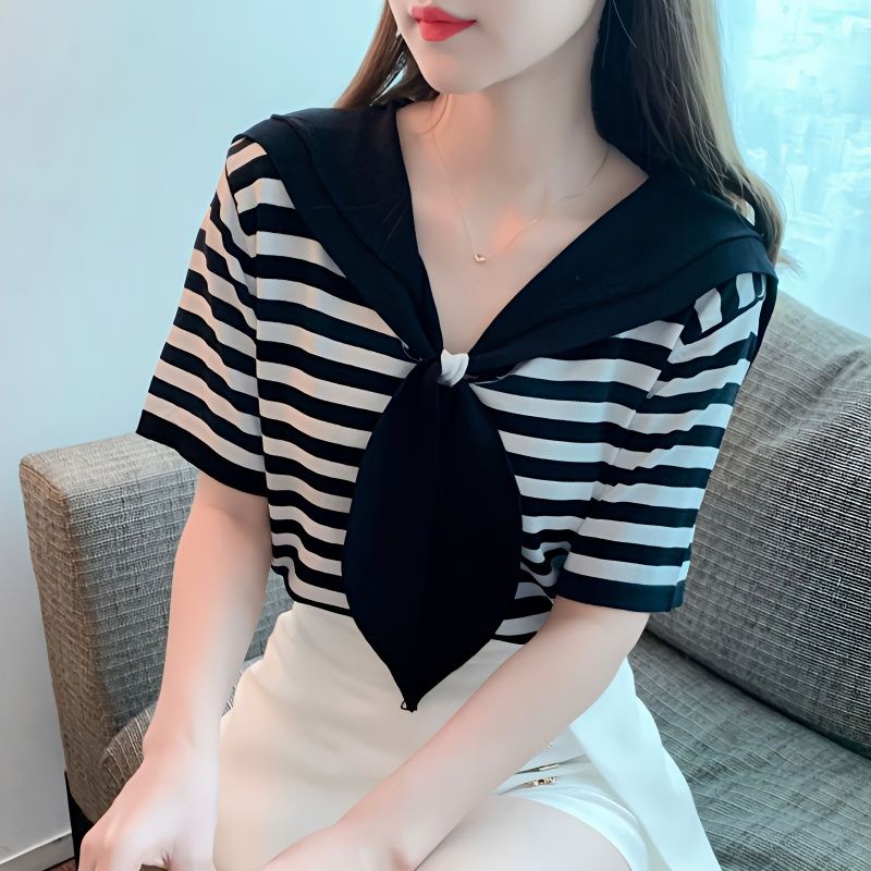 Màu tương phản navy collar short-sleeved t-shirt phụ nữ quần áo mùa hè 2023 phong cách mới loose preppy style ice silk knitwear top quần áo