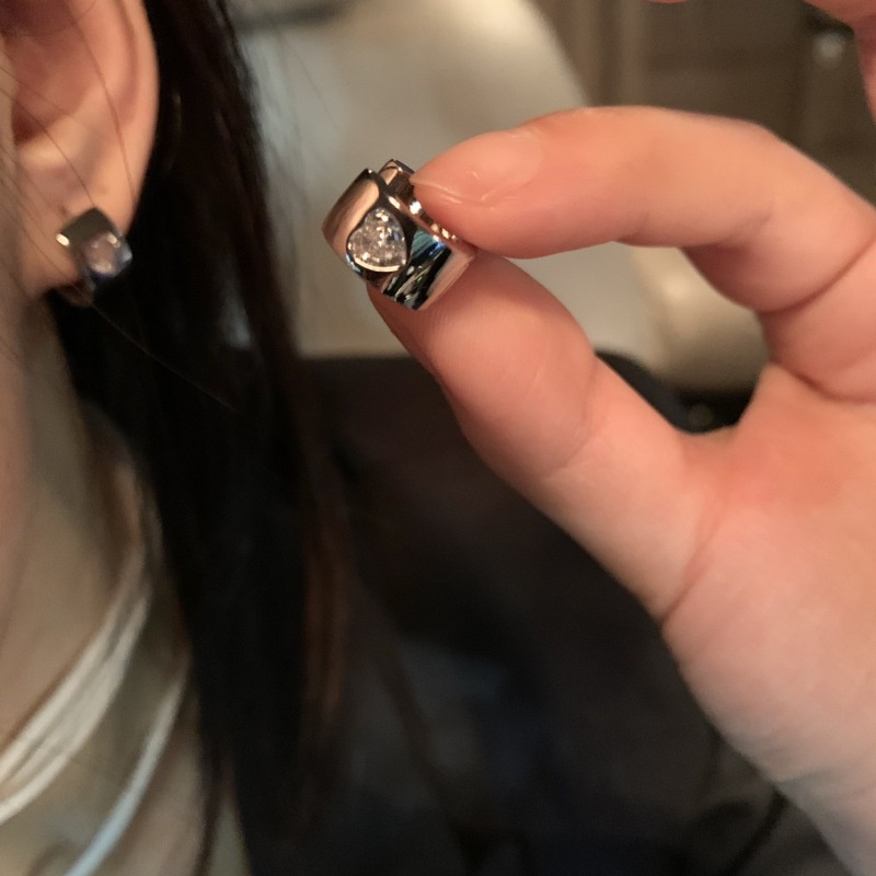 Bông Tai Dạng Vòng Đính Đá zircon Họa Tiết Trái Tim Phong Cách Pháp Thời Trang Xuân Hè Cao Cấp