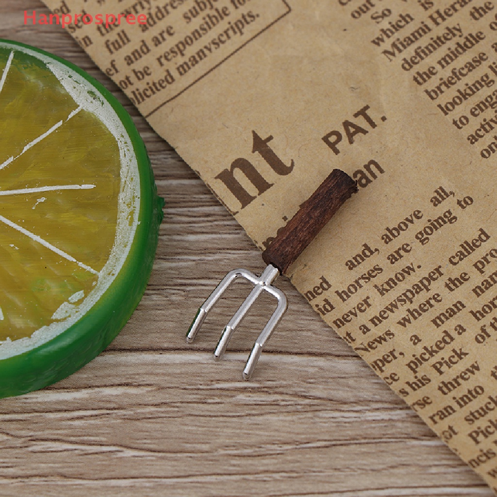 Bộ 3 Dụng Cụ Làm Vườn Mini Tỉ Lệ 1: 12 Trang Trí Nhà Búp Bê