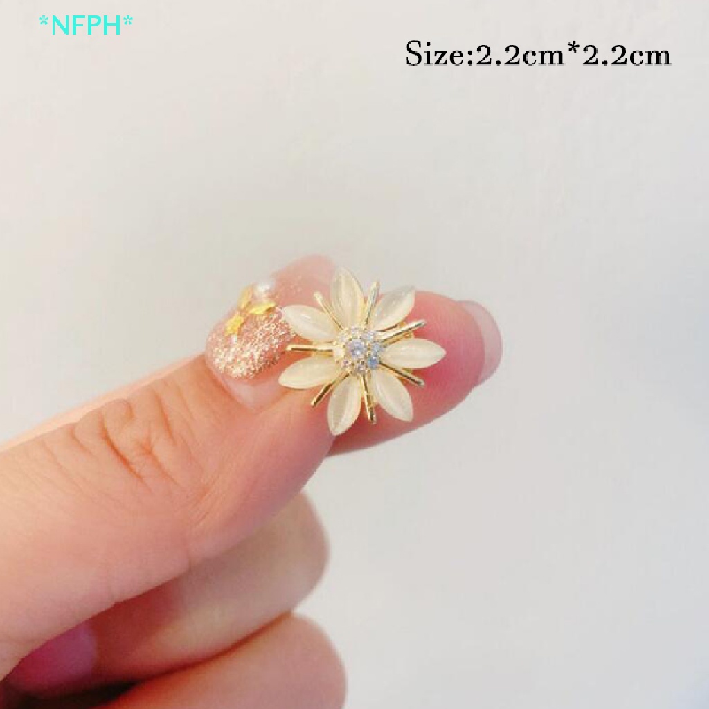 Ghim Cài Áo Hình Hoa Đính Ngọc Trai Nhân Tạo Thời Trang Cho Nữ Mới