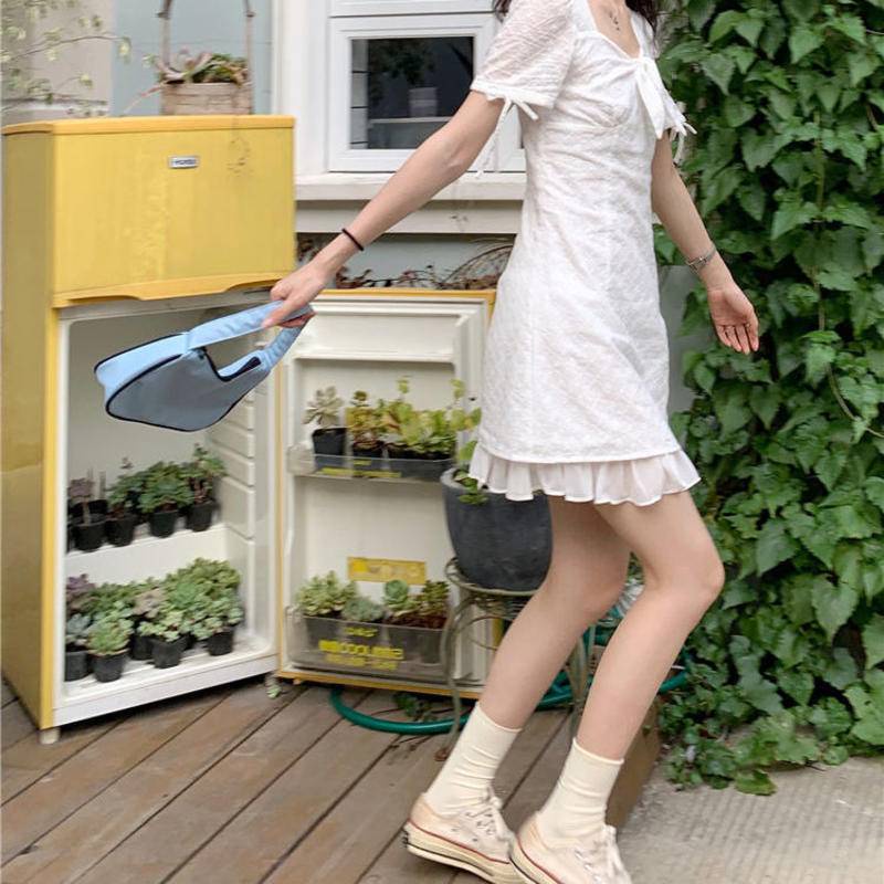 Đầm Jacquard Phối Bèo Nhún Màu Trắng Phong Cách Pháp Cho Nữ