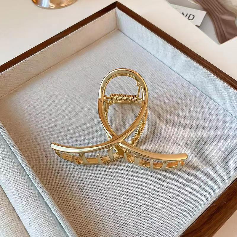 Kẹp Tóc Hình Cá Mập Bằng Kim Loại Đơn Giản Thời Trang Cho Nữ