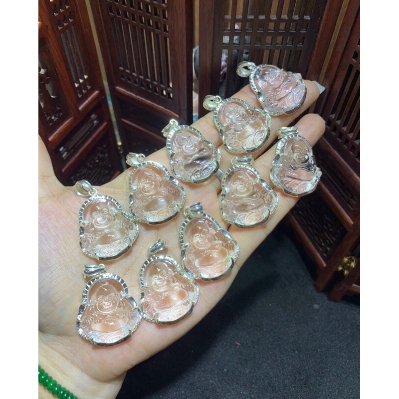 Mặt dây chuyền đeo cổ Phật Di Lặc đá TA trắng