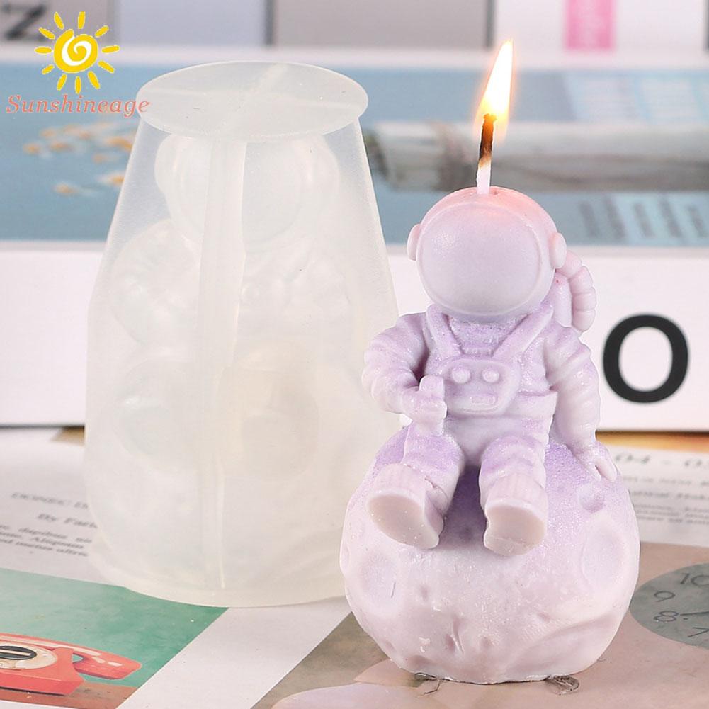 Khuôn Silicon 8 * 5 * 5cm Hình Phi Hành Gia / Socola / Nến / Xà Phòng Để Bàn Trang Trí DIY
