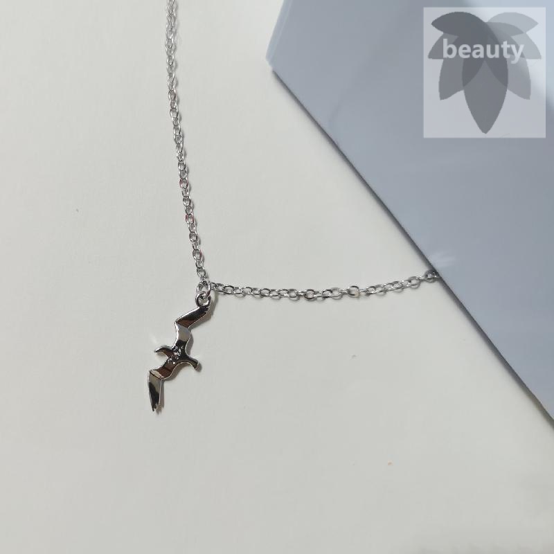 Dây Chuyền Mặt Hình Taylor Swift 1989