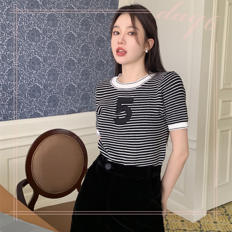 Áo Thun Tay Ngắn Họa Tiết Sọc Ngang Phong Cách Hàn Quốc Dành Cho Nữ