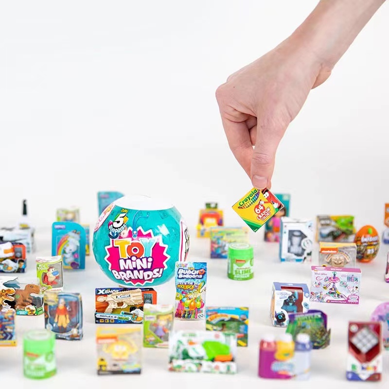 Bộ 5 Quả Bóng Mini Đồ Chơi Bất Ngờ Cho Bé