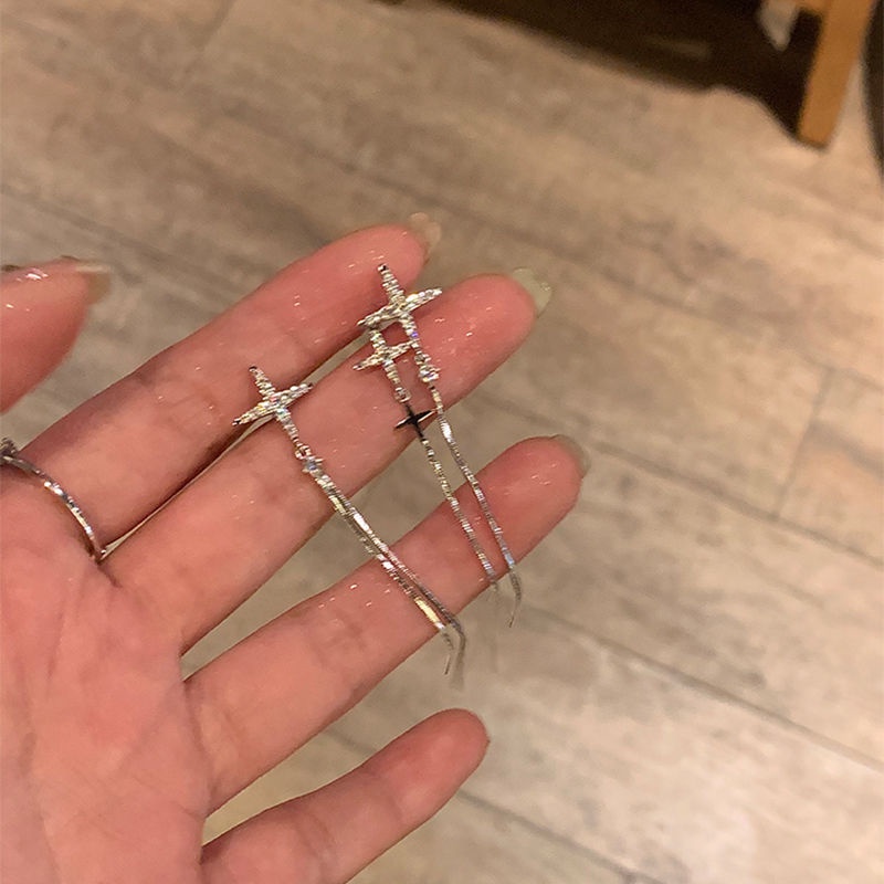 Bông Tai Dáng Dài Hình Thánh Giá Phong Cách Mới 2023